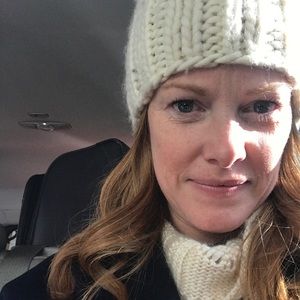 Meet your Posher, Cynthia